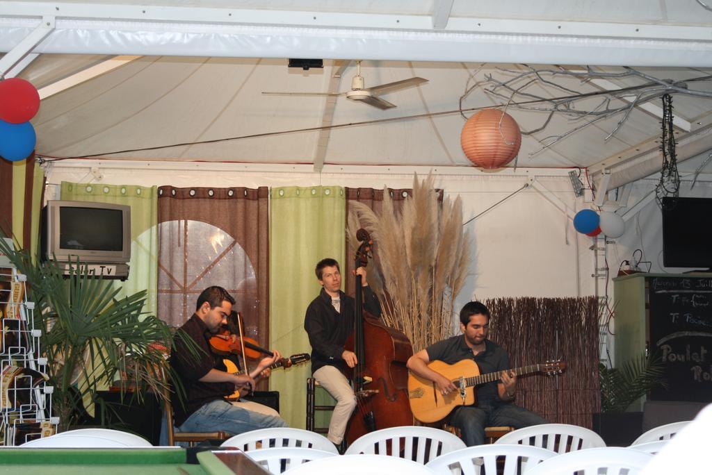 Camping Du Lac Foix Εξωτερικό φωτογραφία