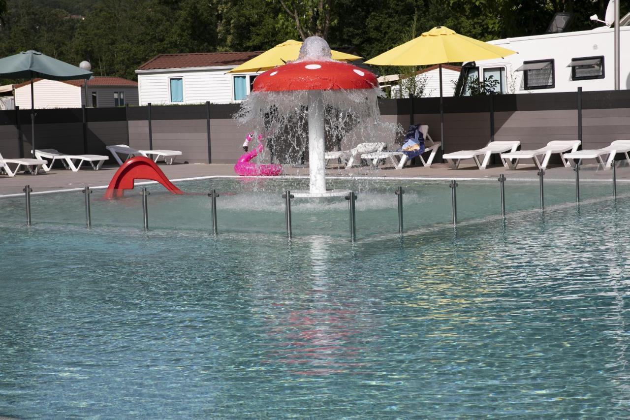 Camping Du Lac Foix Εξωτερικό φωτογραφία
